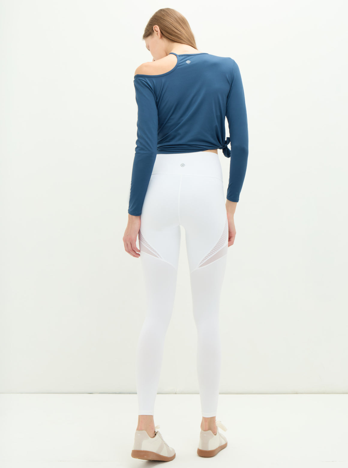 EDGE 美肩隨性輕盈上衣_Cobalt blue T382