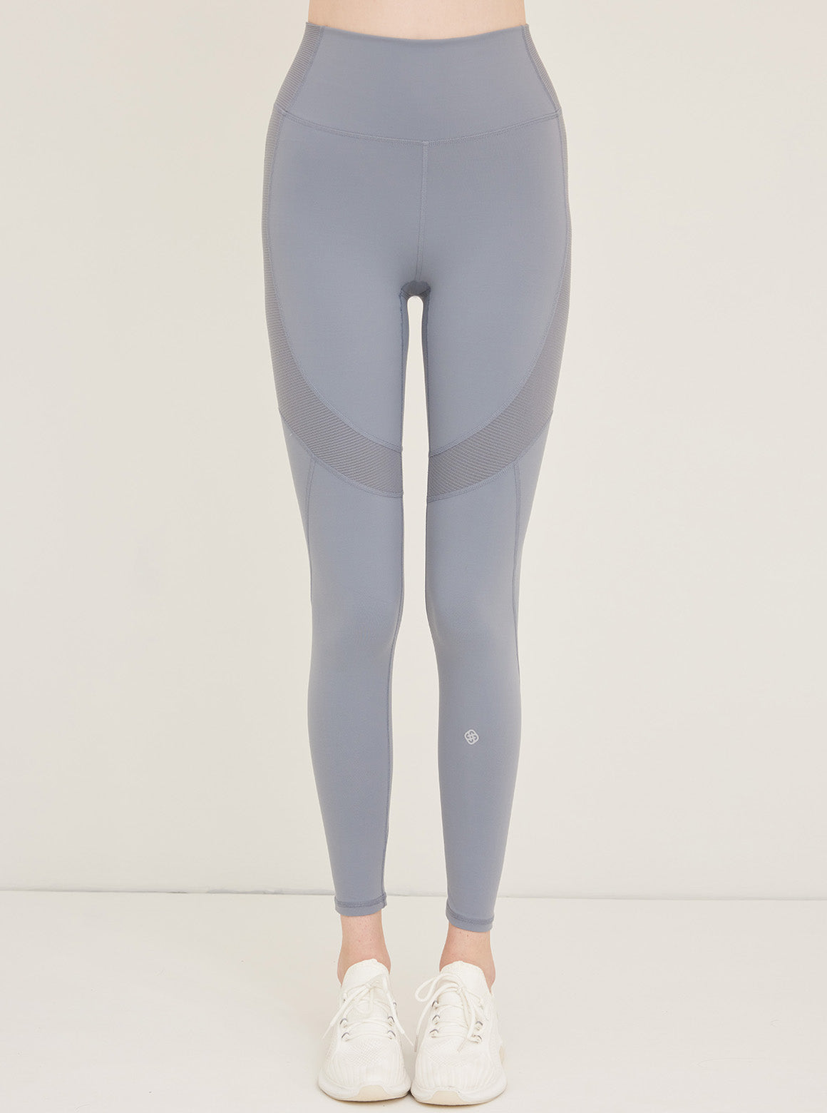 RUN THE WORLD_Stone B113 - S2N ACTIVE