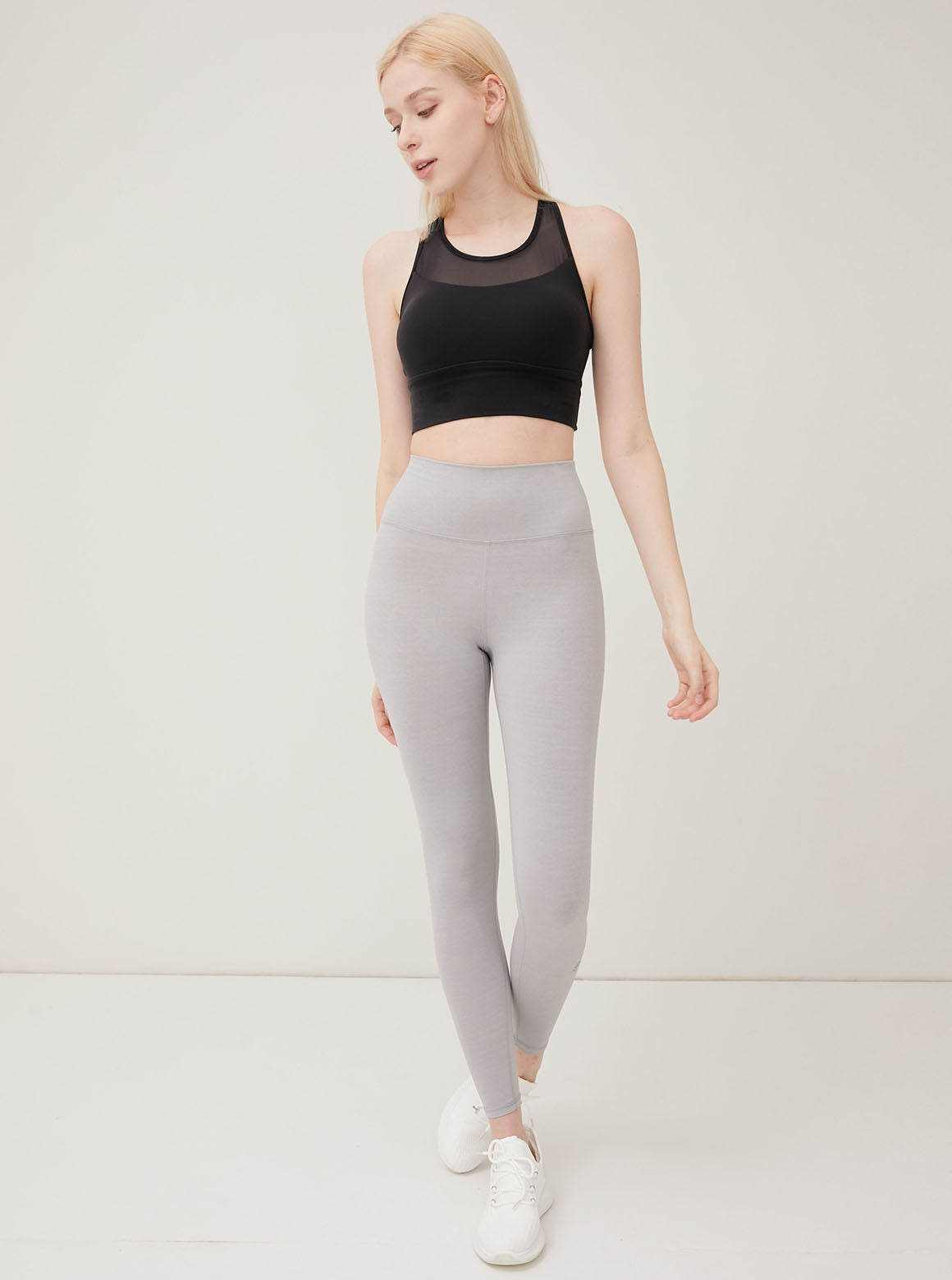 CAMELLIA_Fog Gray B000 - S2N ACTIVE