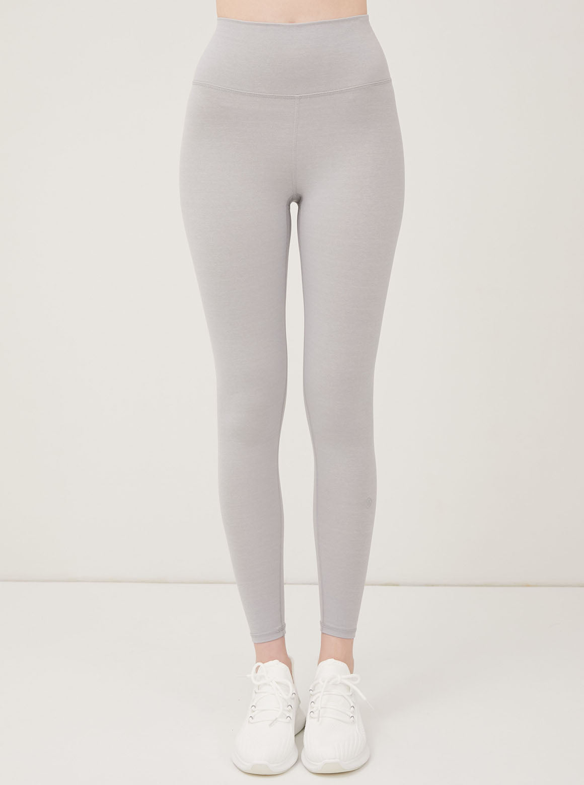 CAMELLIA_Fog Gray B000 - S2N ACTIVE